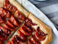 Tarte aux tomates confites & ricotta au basilic