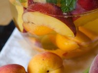 Sangria blanche aux fruits d'été