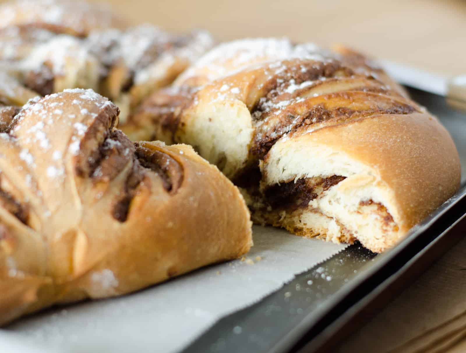 Brioche "étoile" à la pâte à tartiner