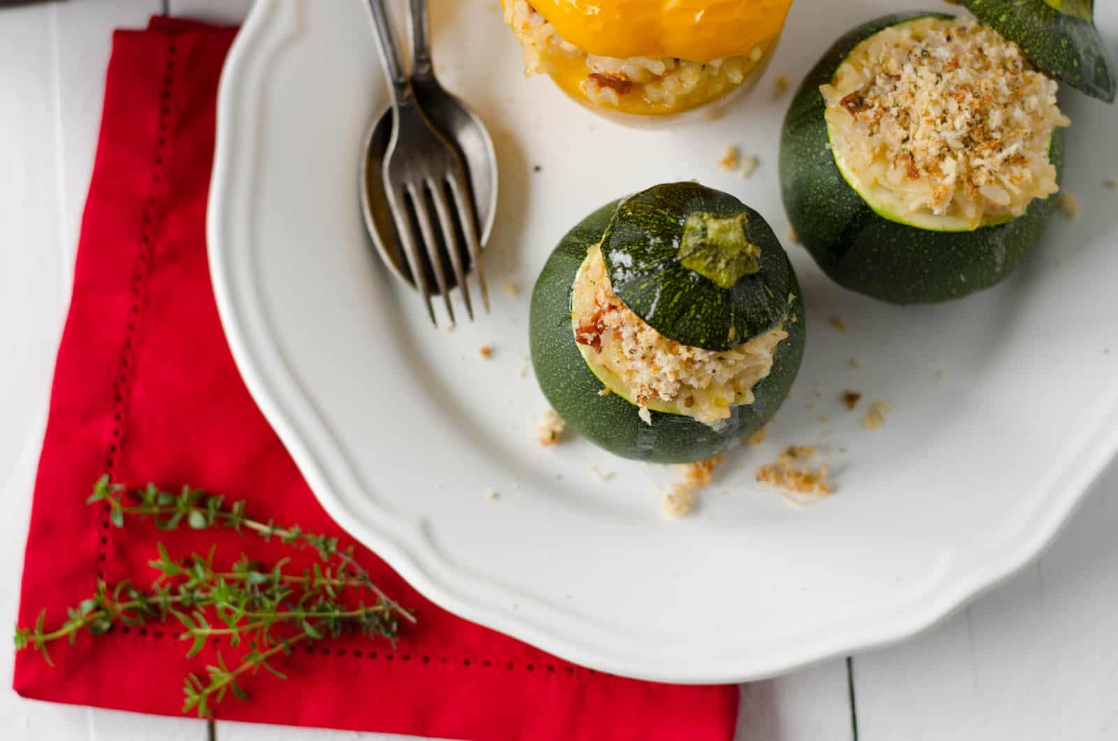 Légumes farcis au riz & chapelure aux herbes et aux graines