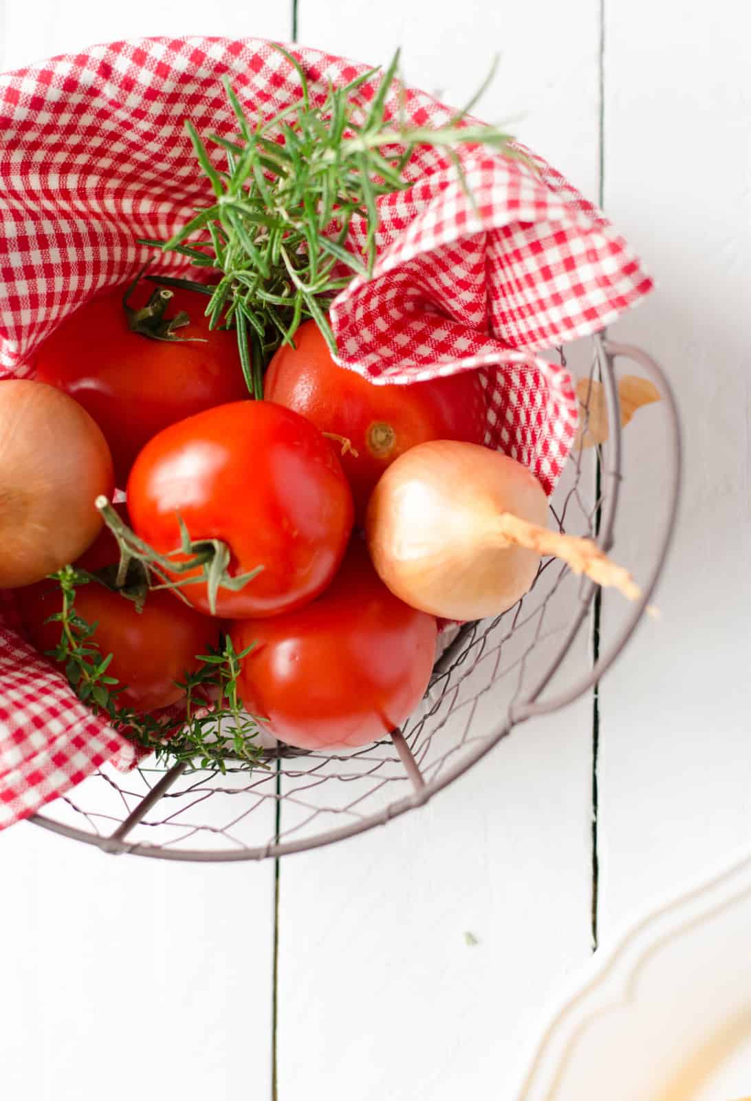 Légumes farcis au riz & chapelure aux herbes et aux graines