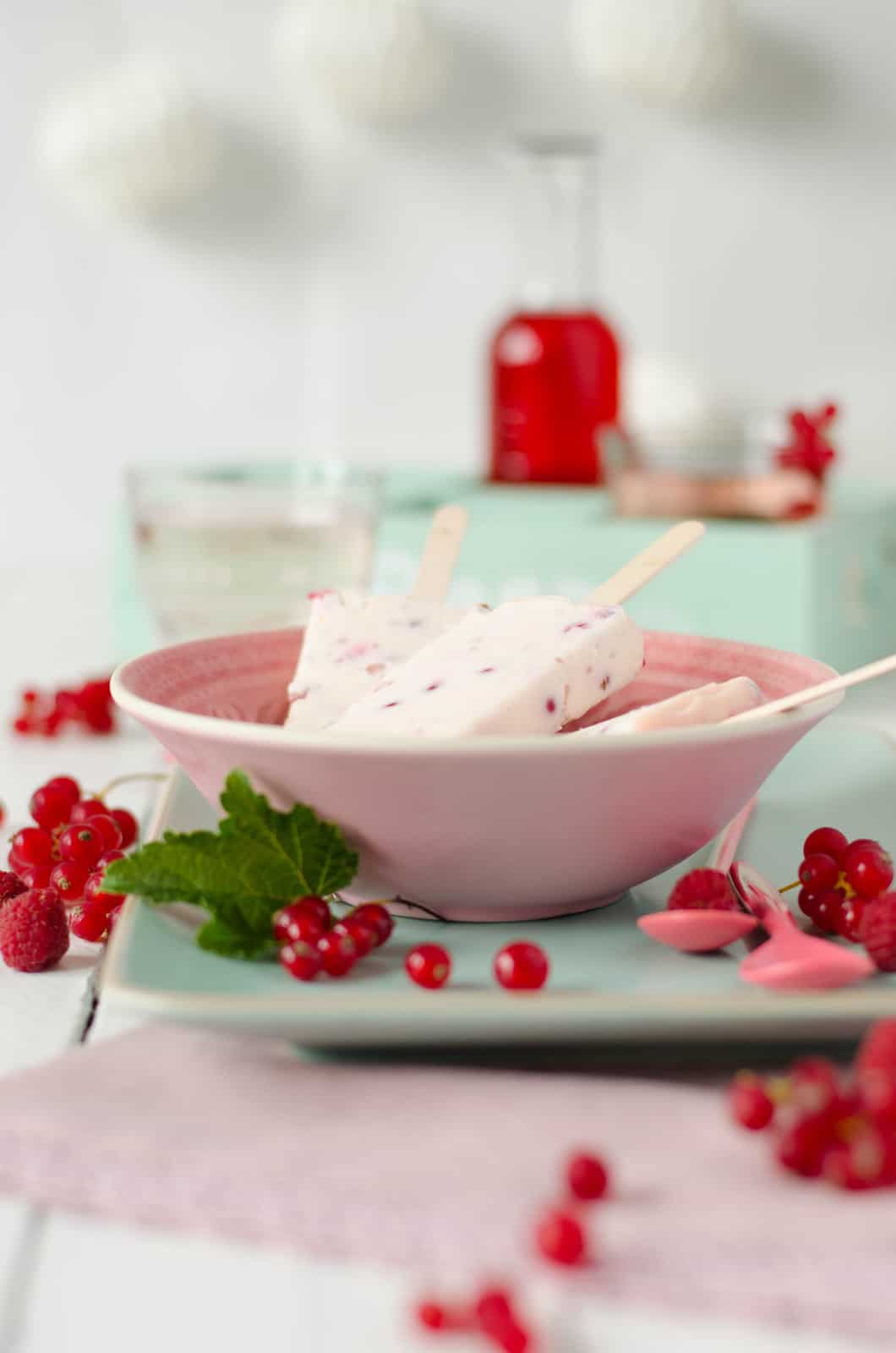 Bâtonnets glacés vanille-groseilles