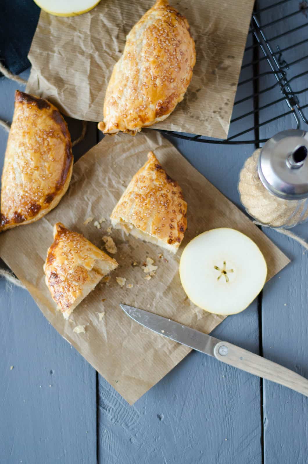 Chaussons aux poires