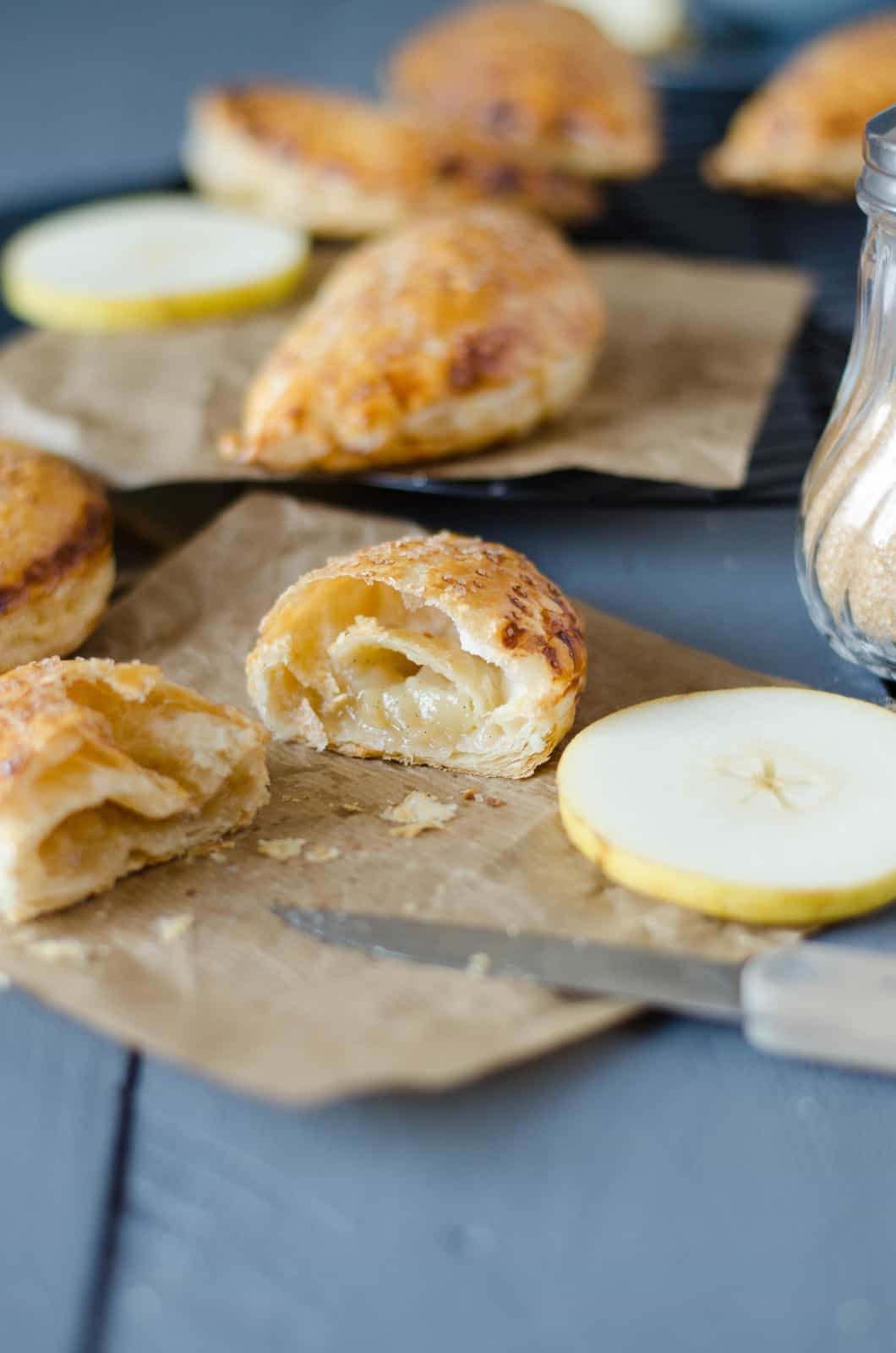 Chaussons aux poires