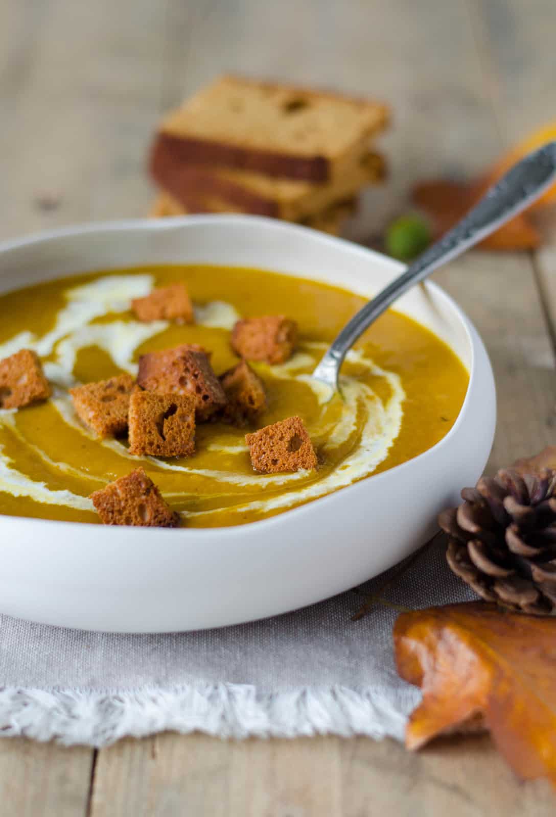 Velouté de potimarron & croutons de pain d'épices