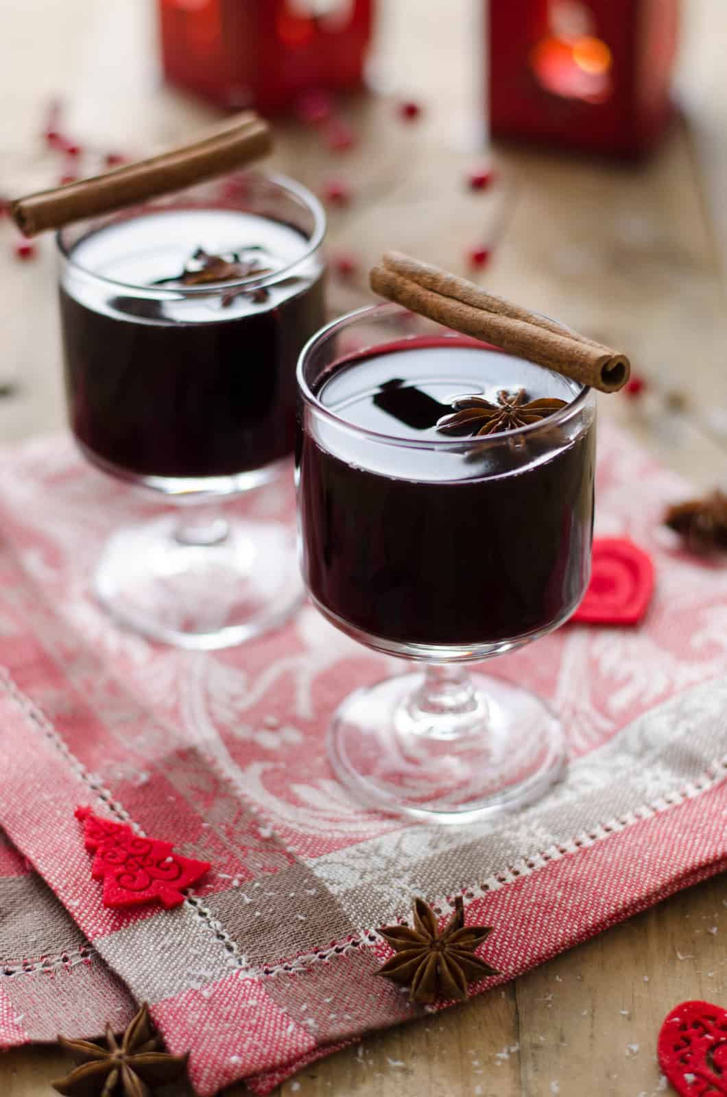 Vin chaud aux agrumes & aux épices de Noel