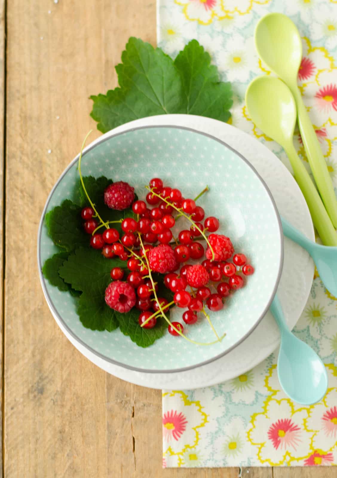 Cake pistache-groseille