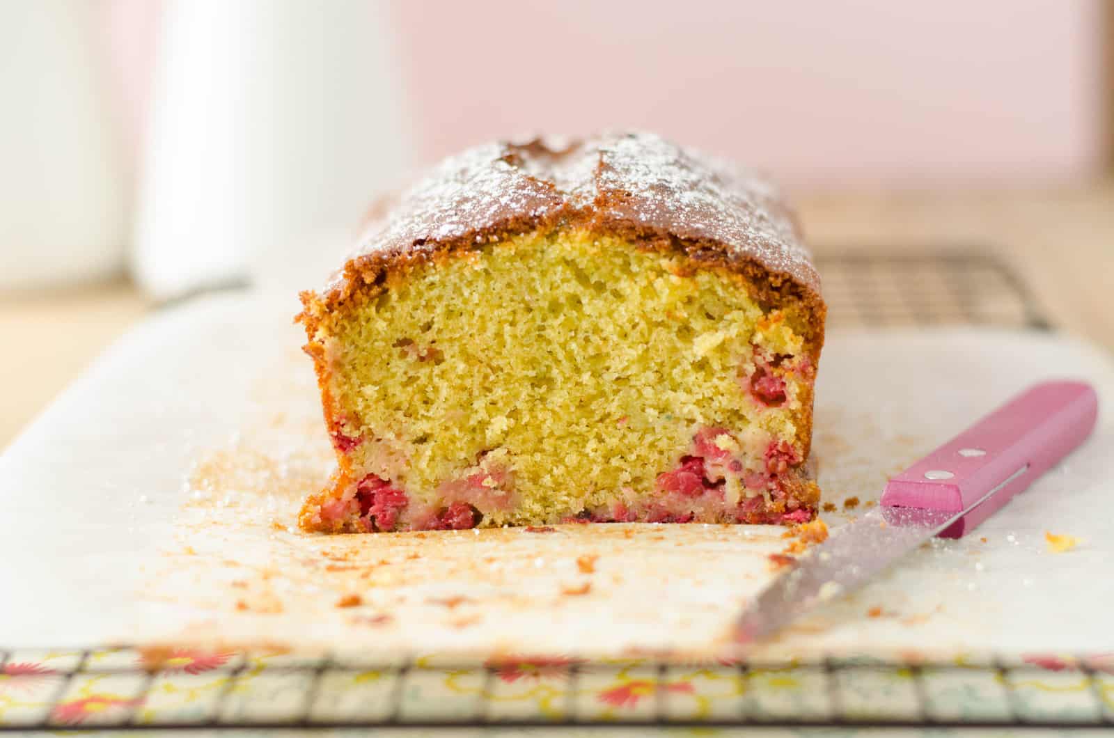 Cake pistache-groseille