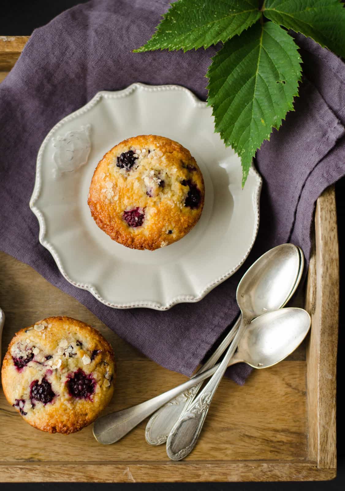 Muffins mûre-amande-flocons d'avoine